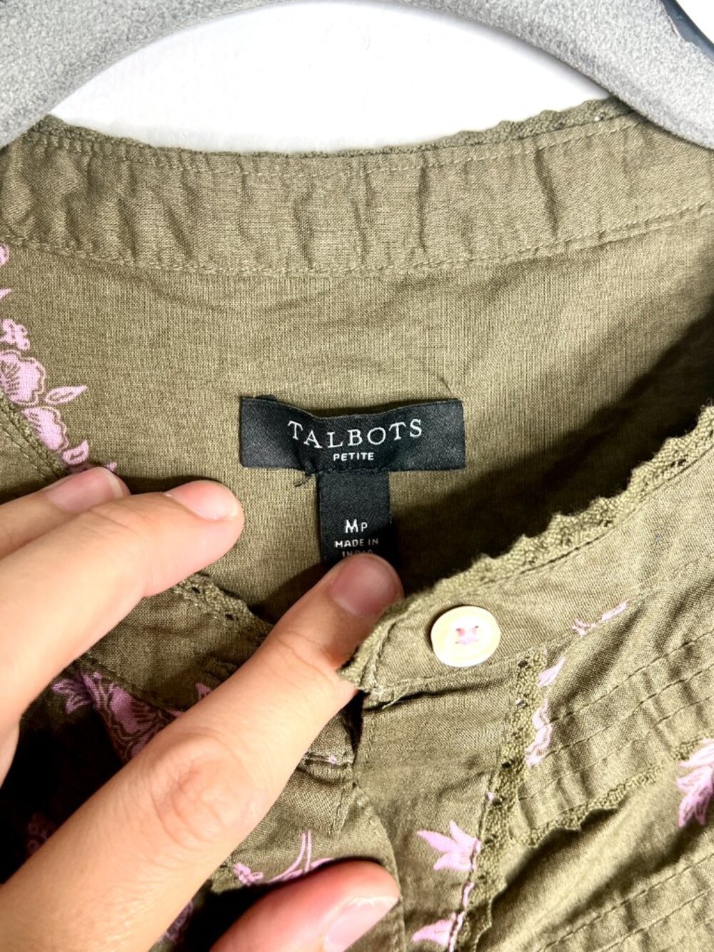 Talbots Lace Trim Shirt in Floral Clusters Cottagecore Olive Granola Girl Sz MP - Picture 4 of 6